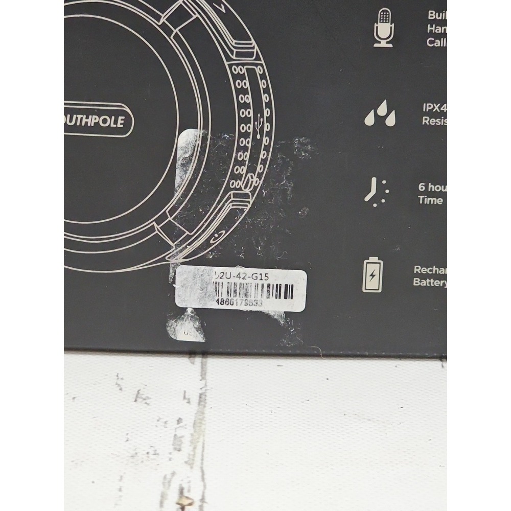 Southpole Men's Watch and Wireless Speaker Gift Set - Picture 11 of 11